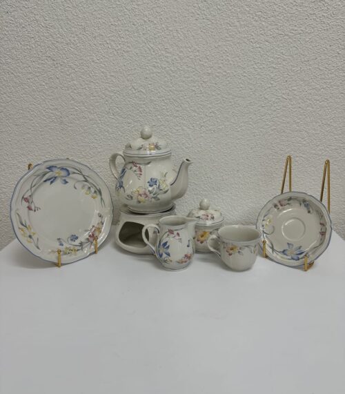 Vintage Villeroy & Boch Teeservice mit Blumenmuster