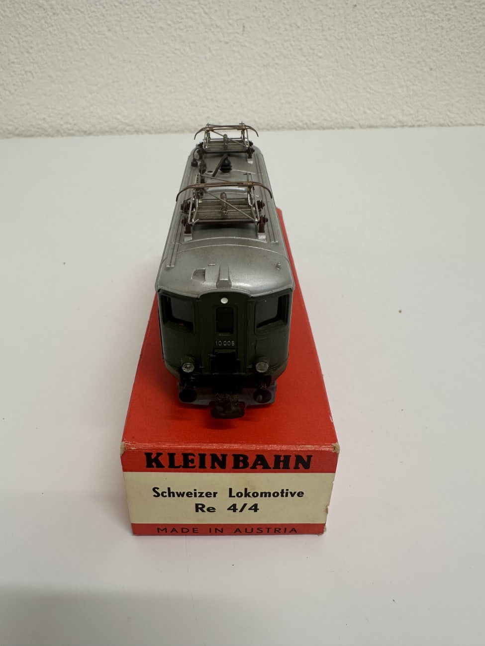 Vintage Kleinbahn Lok SBB Re 4/4 Spur HO im Karton