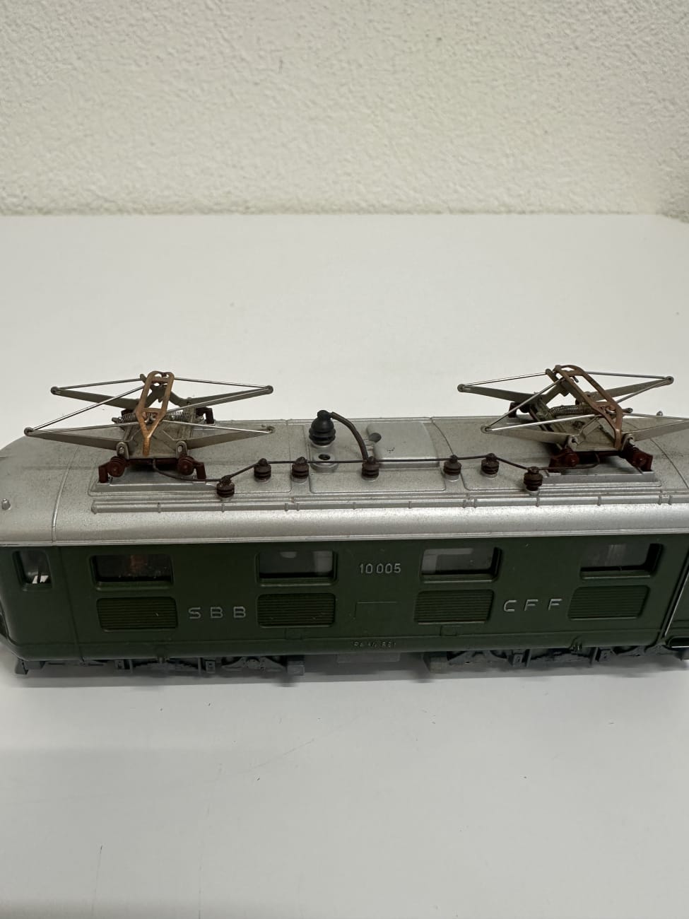 Vintage Kleinbahn Lok SBB Re 4/4 Spur HO im Karton