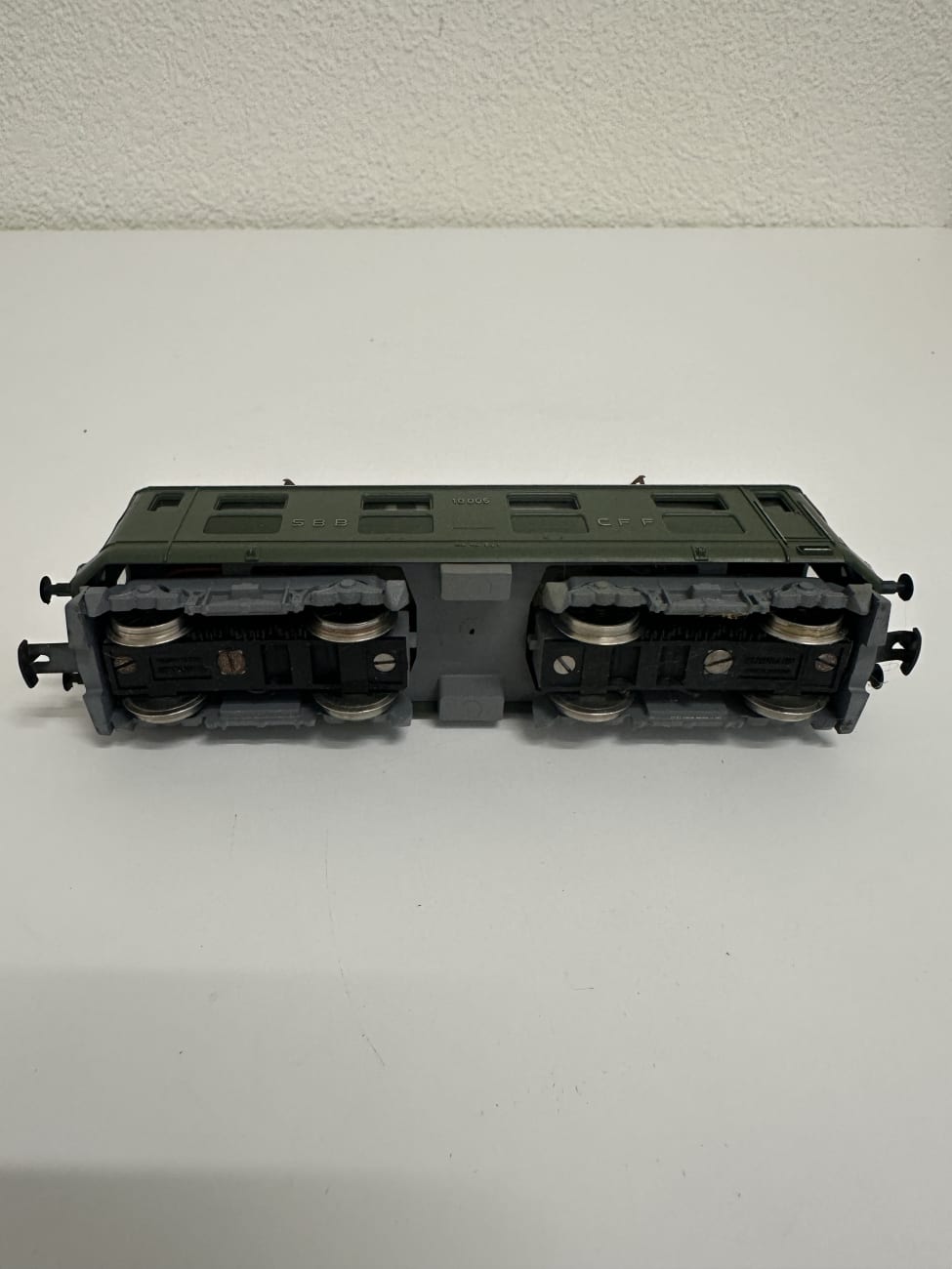 Vintage Kleinbahn Lok SBB Re 4/4 Spur HO im Karton