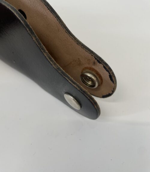 Leder Werkzeughalter mit Druckknopf in Schwarz