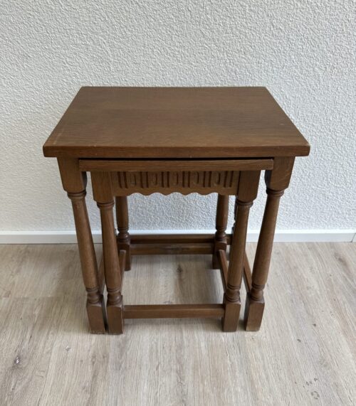 Vintage Landhaus Beistelltisch Set aus Massivholz