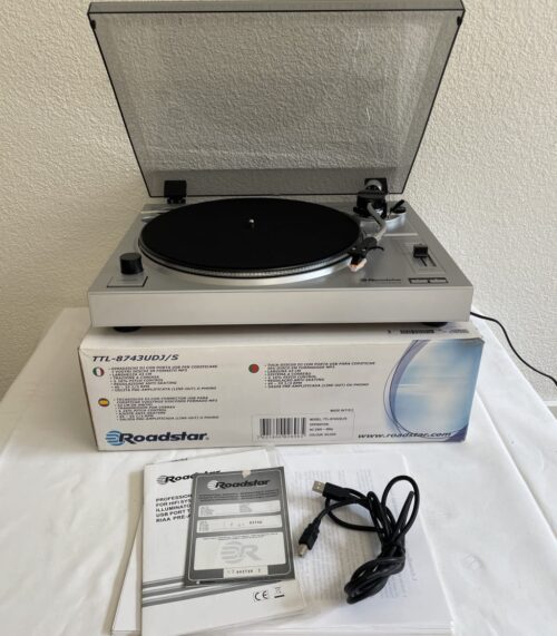 Roadstar DJ Plattenspieler TTL-8743UDJ/S mit USB und Pitch-Regler