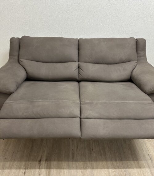 2-Sitzer Sofa mit Relaxfunktion in neutralem Grau-Braun