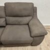 2-Sitzer Sofa mit Relaxfunktion in neutralem Grau-Braun