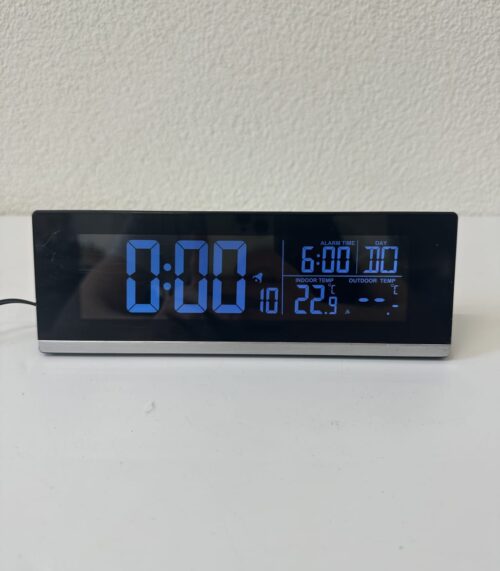 Digitaler Wecker TFA Dostmann mit Temperaturanzeige