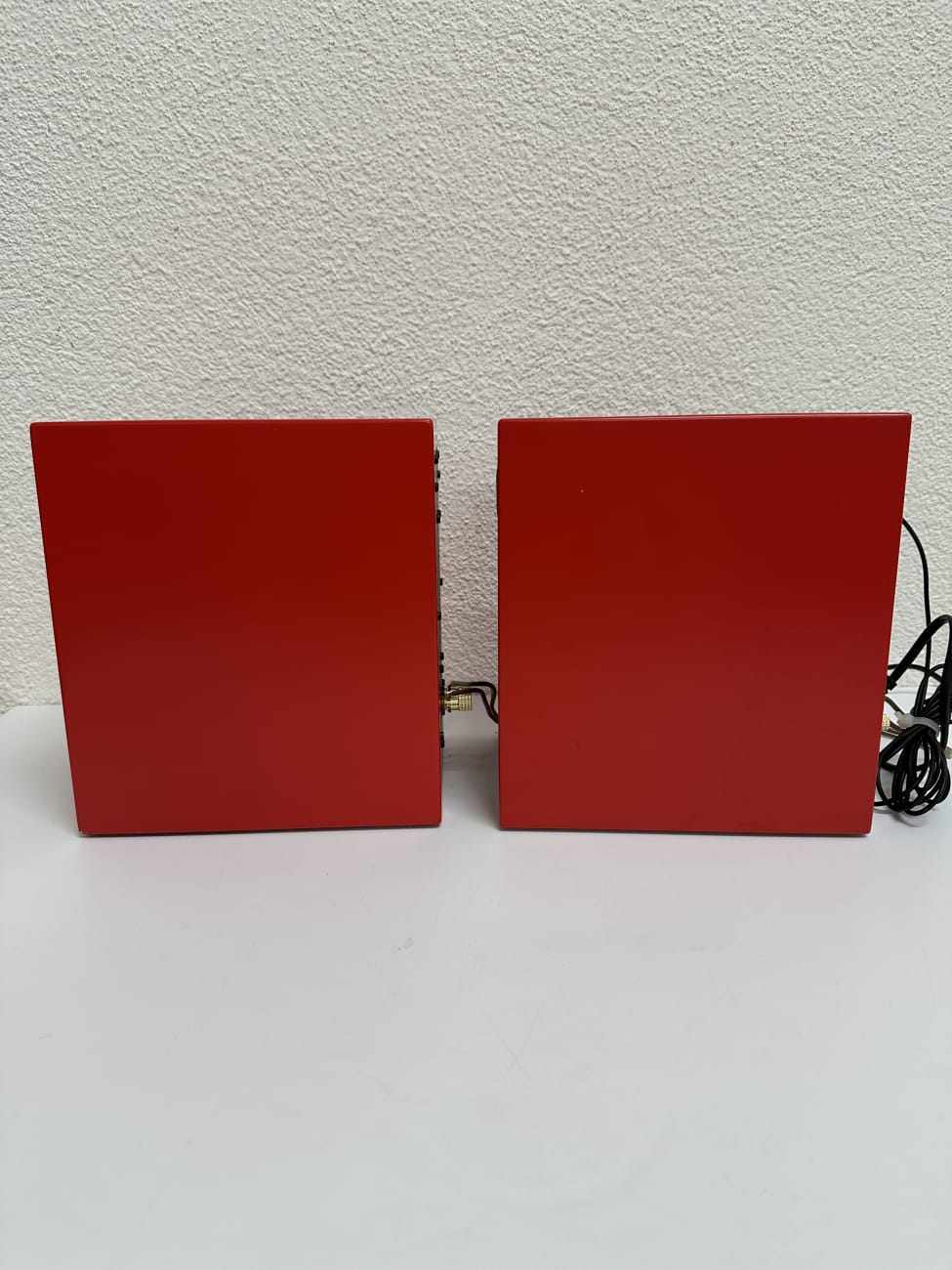 Vintage Aktivlautsprecher audio pro ADDON SIX rot