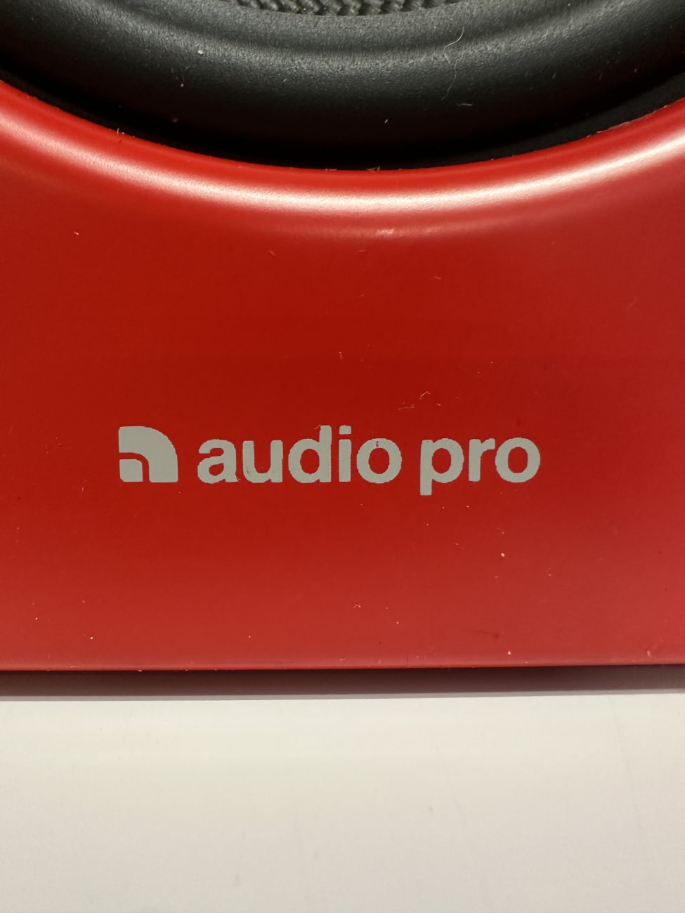 Vintage Aktivlautsprecher audio pro ADDON SIX rot