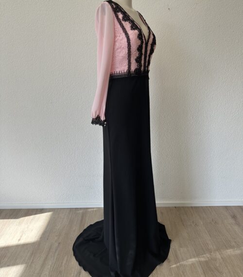 Rosa Clara Cocktailkleid schwarz rosa mit Spitze, Grösse 42