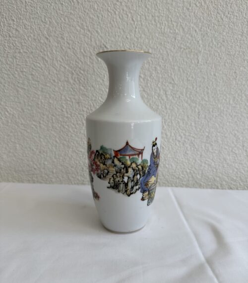Porzellanvase mit Handbemalung und Goldrand Jenwa China
