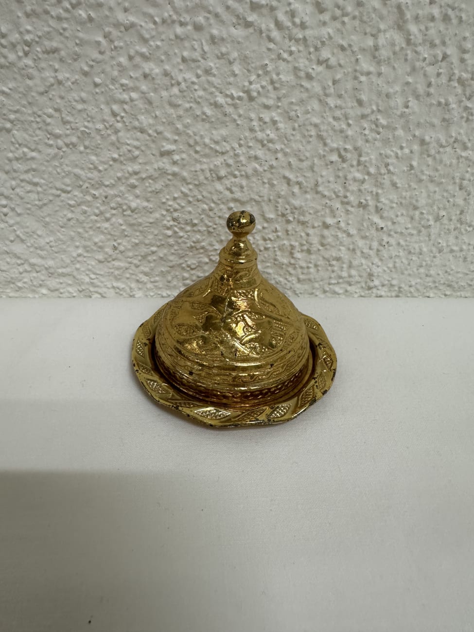 Orientalisches Teeservice aus Metall und Glas mit Tablett