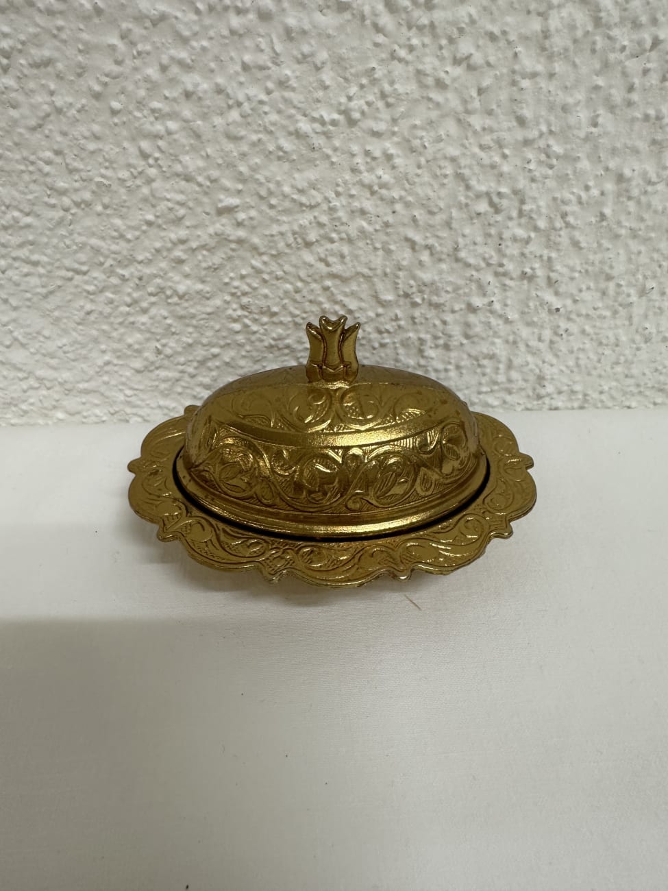 Orientalisches Teeservice aus Metall und Glas mit Tablett