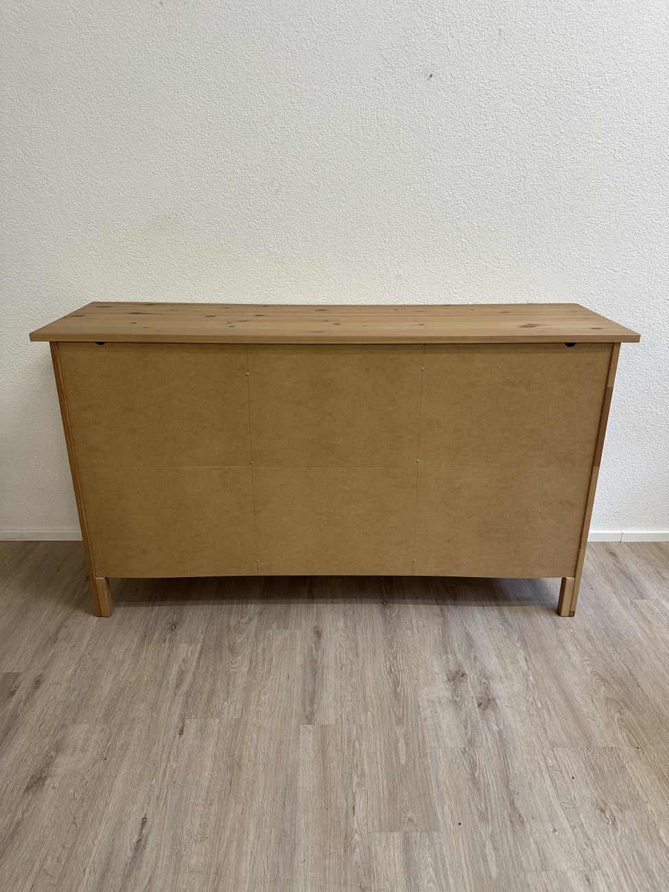 Landhaus Sideboard aus Kiefernholz mit 3 Schubladen und 2 Türen