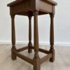 Vintage Beistelltisch aus massivem Holz rustikal