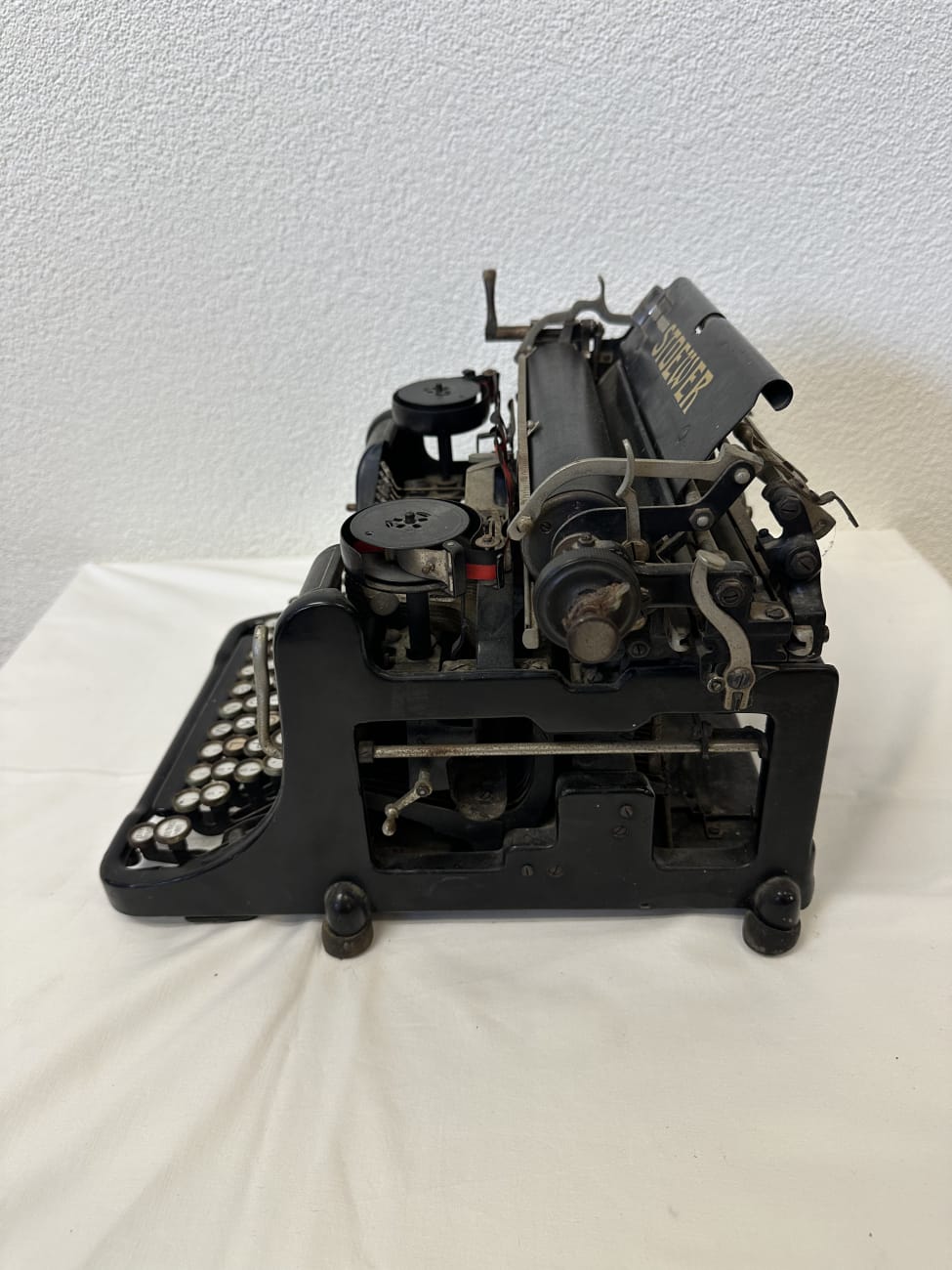 Vintage Schreibmaschine STOEWER RECORD aus Metall, schwarz