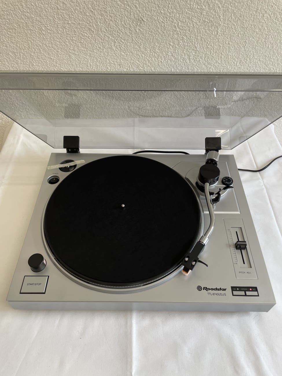 Roadstar DJ Plattenspieler TTL-8743UDJ/S mit USB und Pitch-Regler