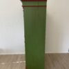Rustikaler Kleiderschrank von 1914 handbemalt mit Blumenmotiv