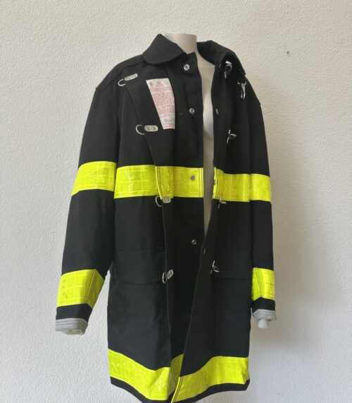 Feuerwehrjacke mit Reflexstreifen und hoher Kragen