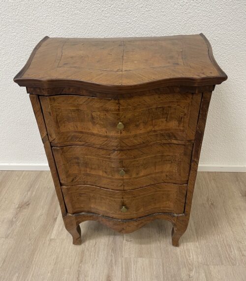 Vintage Kommode mit geschwungener Front Lavanchy Lausanne