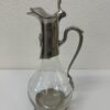 Vintage Glas Karaffe mit Zinnbeschlag und Traubenmotiv