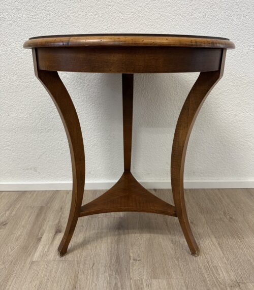 Vintage runder Beistelltisch aus Holz mit Flechtmuster