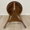 Vintage runder Beistelltisch aus Holz mit Flechtmuster