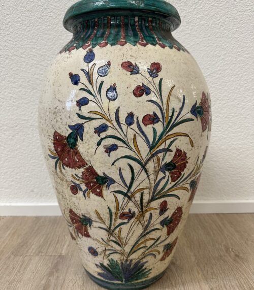Keramikvase bauchig mit handgemalten Blumenmotiven