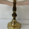 Vintage Tischlampe mit Stoffschirm und Fransen in Weiss Gold