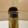 Vintage Tischlampe mit goldenem Sockel und Stoffschirm