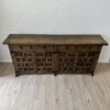 Vintage Sideboard mit Relieftüren aus Holz im Landhausstil