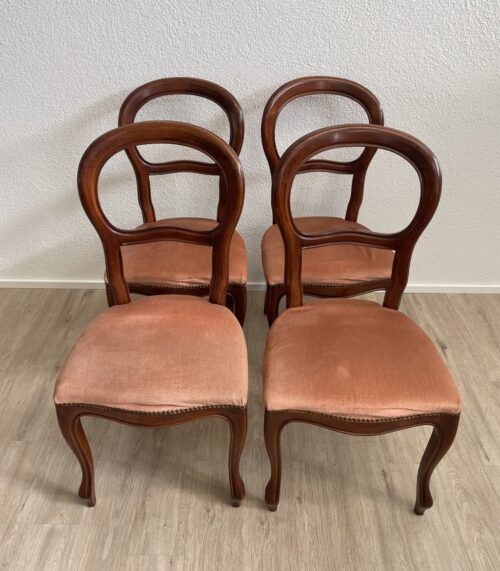 Vintage Essstuhl mit gepolsterter Sitzfläche in Orange