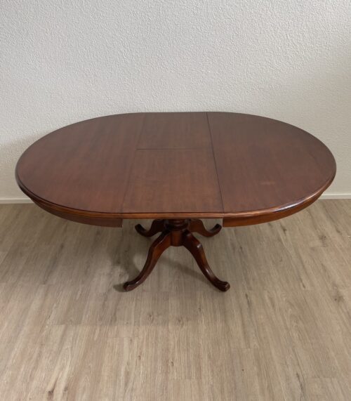 Runder Esstisch aus Holz mit Auszug und Mittelfuss