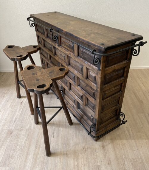 Vintage Konsolentisch mit zwei Hockern im Landhausstil