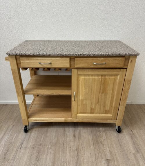Küchenwagen mit Steinplatte und Holzregalen auf Rollen