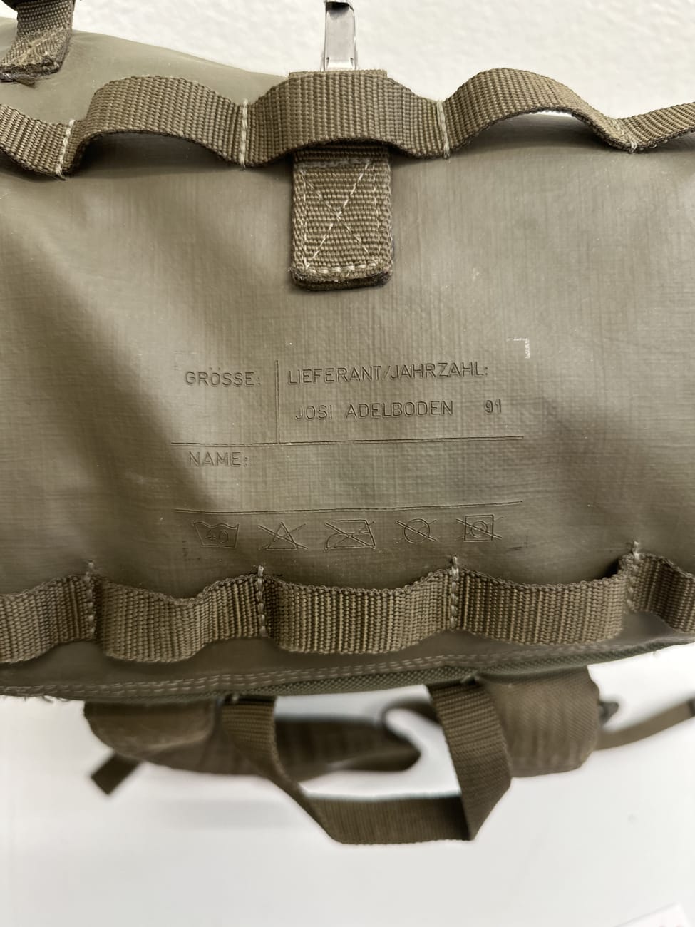 Vintage Trekkingrucksack olivgrün mit Rollverschluss
