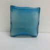Moderne Glasvase mit blauem Farbverlauf rechteckig