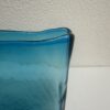 Moderne Glasvase mit blauem Farbverlauf rechteckig