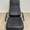 Relaxsessel schwarz mit Drehfuss und Fussstütze