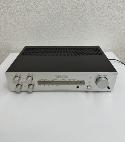 Vintage Luxman L-2 Stereo-Verstaerker silber schwarz