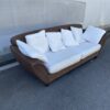 Modernes Dreisitzer Sofa mit geflochtenem Gestell
