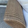 Modernes Dreisitzer Sofa mit geflochtenem Gestell