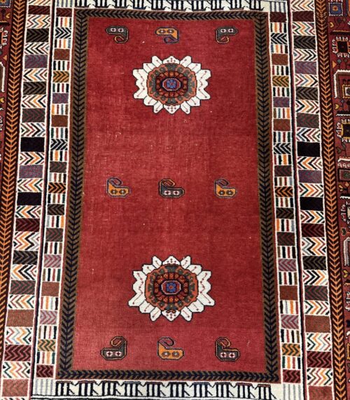 Vintage Orientteppich rot mit Blumenmuster 135 x 200 cm