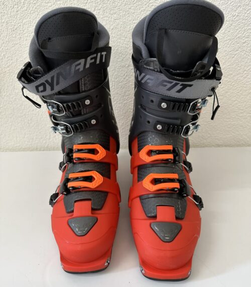 Skischuhe DYNAFIT rot mit Schnallen modern