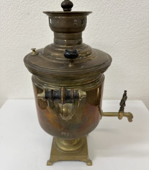 Antik Samowar aus Messing und Kupfer mit Prägung