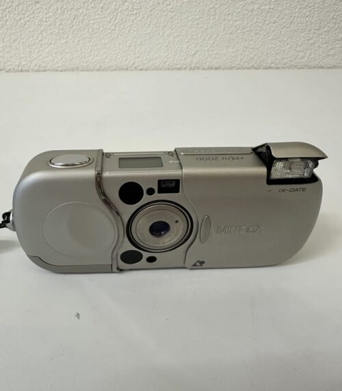 Vintage Minolta Vectis 2000 Kompaktkamera in Silber