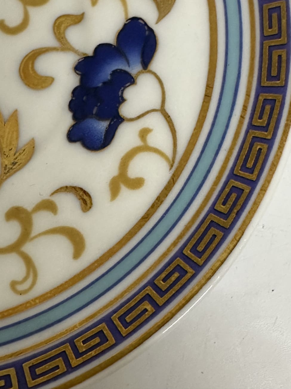 Vintage Porzellan Kaffeetasse mit Unterteller blau gold