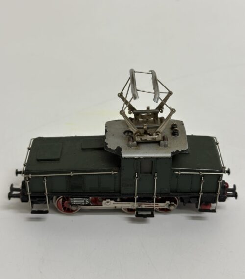 Vintage Modellbahn Elektrolokomotive dunkelgrün E6302