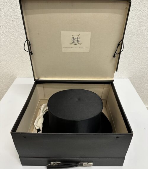 Vintage Zylinderhut Chapellerie Weiss mit Hutbox