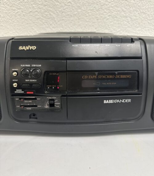 Vintage SANYO Boombox MCD-Z16L mit CD und Kassette