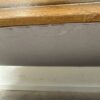 Vintage Zweisitzer Sofa mit floraler Polsterung und Holzrahmen